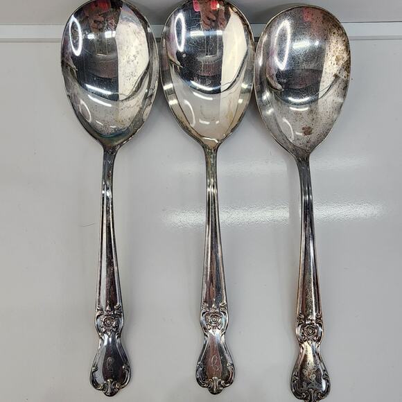 5 Vtg Silverplate Serving Spoons Wm Rogers Arbutus & Old Company Signature Rose - Picture 2 of 10